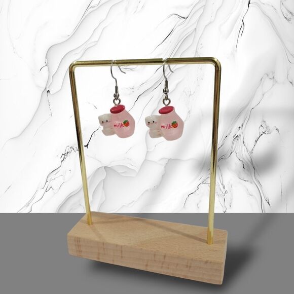 🍓Strawberry Milk Cat Earrings🍓(2-A012) - Picture 5 of 6